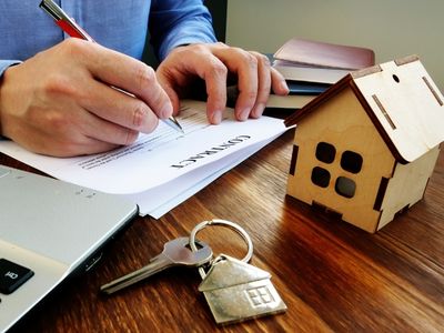 How can a foreigner buy a property in Colombia?