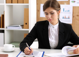 Debt Collection Lawyer